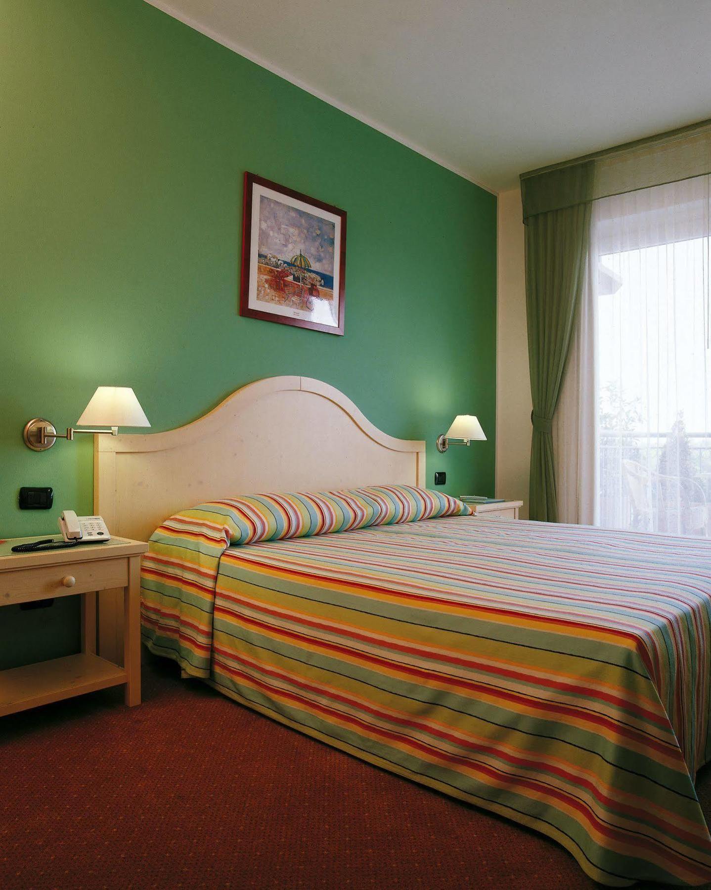 Hotel Bella Italia Peschiera del Garda Eksteriør bilde